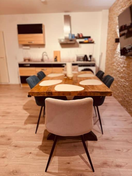 3 Raum City-Apartment - 5Min Zum Hbf Grupello-1 ดุสเซลดอร์ฟ ภายนอก รูปภาพ