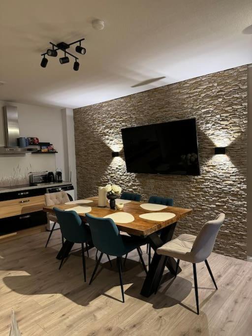 3 Raum City-Apartment - 5Min Zum Hbf Grupello-1 ดุสเซลดอร์ฟ ภายนอก รูปภาพ