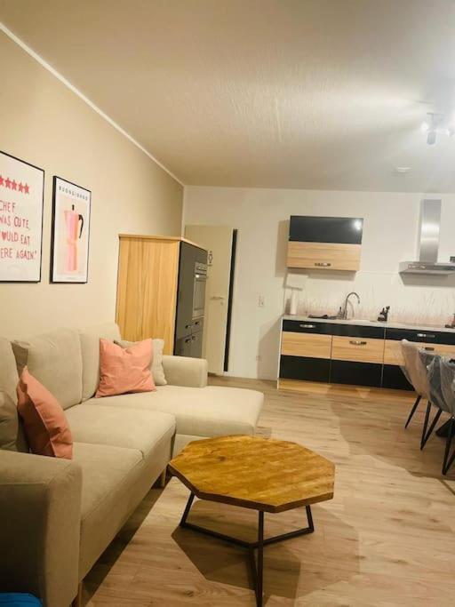 3 Raum City-Apartment - 5Min Zum Hbf Grupello-1 ดุสเซลดอร์ฟ ภายนอก รูปภาพ